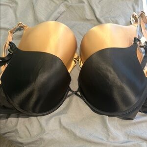 2 bombshell bras